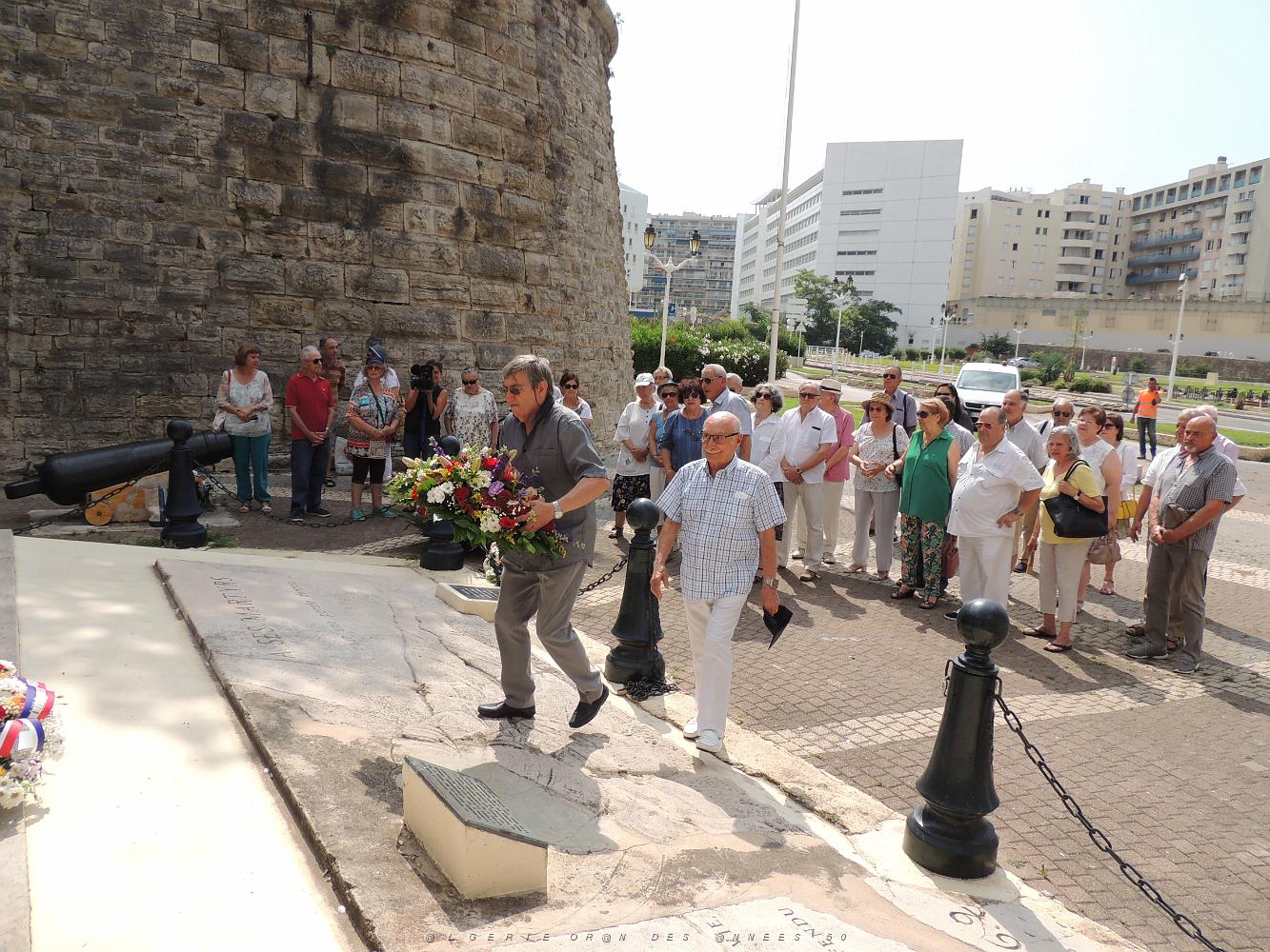 2018 07 05 A TOULON HOMMAGE AU MASSACRE DU 5 07 1962 A ORAN PAR MARCEL MORVAN (24).JPG -           